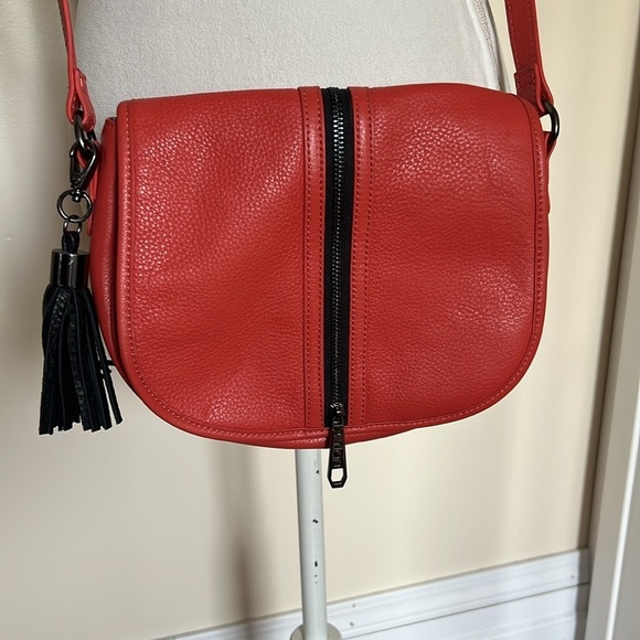 POVERTY FLATS by rian Red Leather Black Accents Crossbody Bag with Saddle Shape - Picture 3 of 10